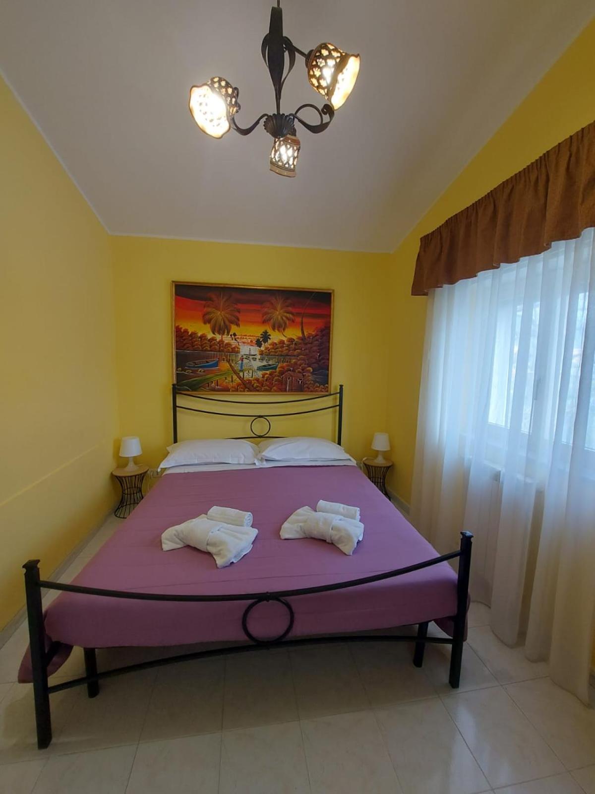 Villa Nadira Giardini-Naxos Exterior foto